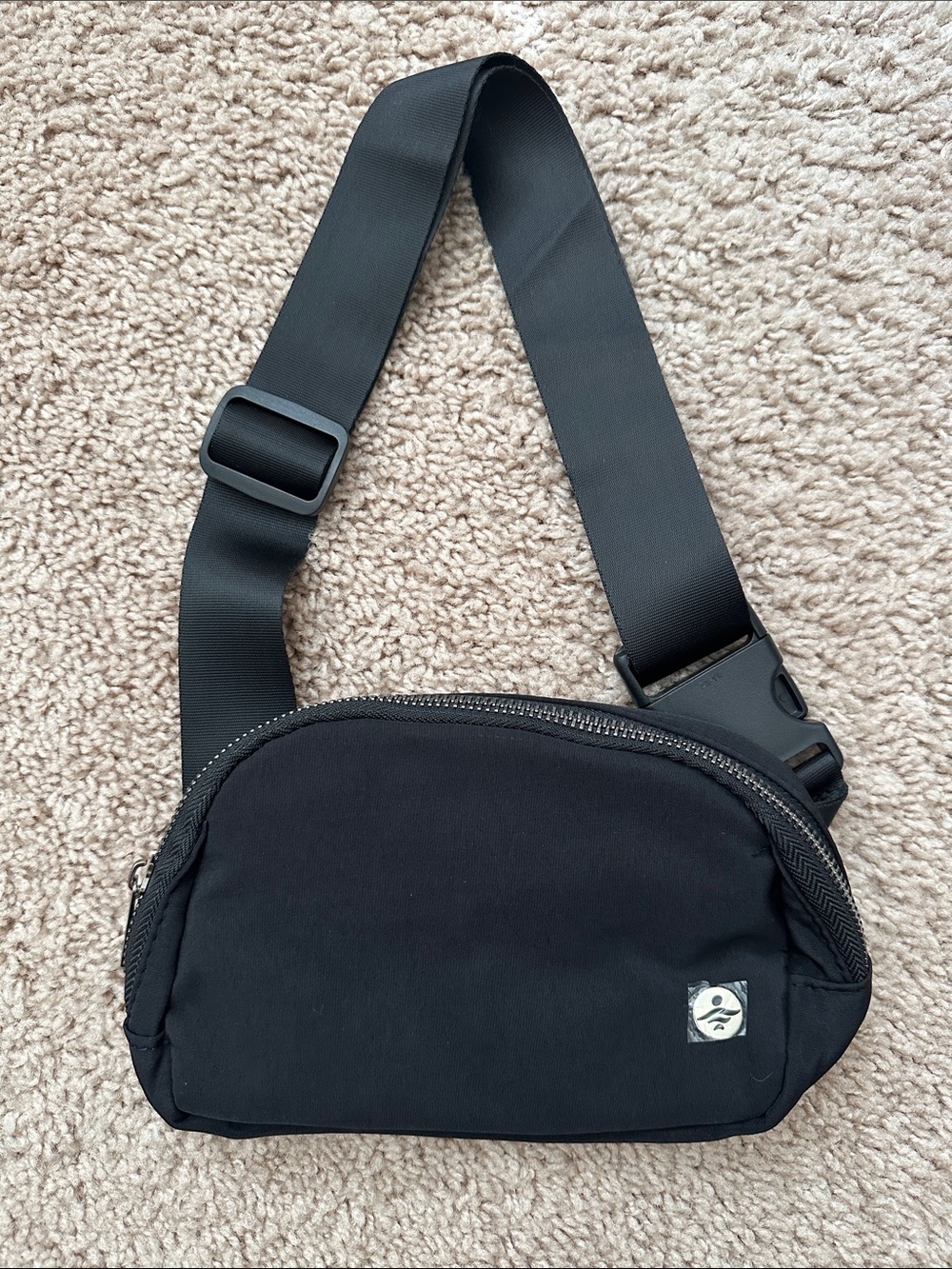 HALARA Black Mini Belt Bag